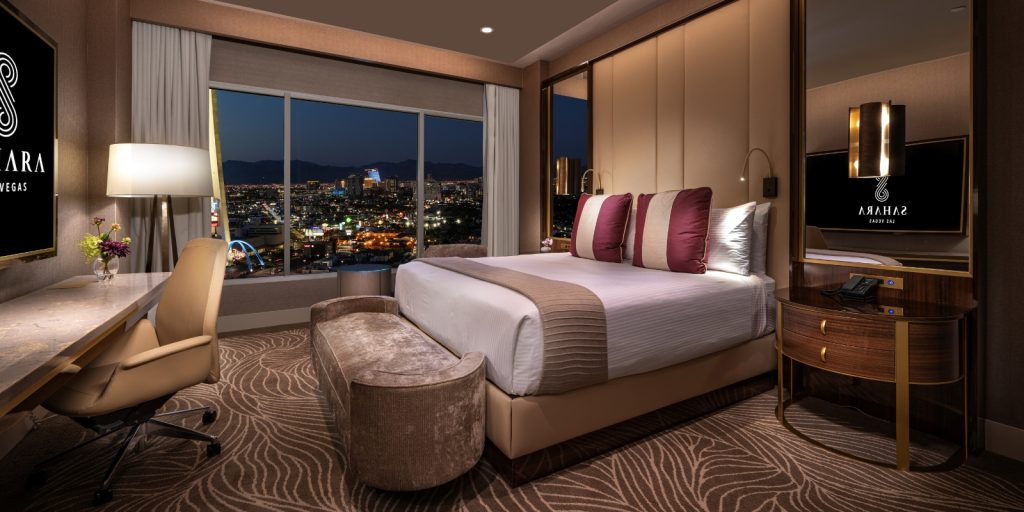 Marra King room at night