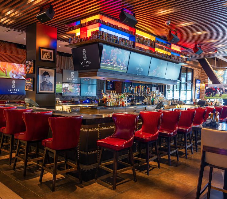 Interior shot of the main bar at Chickie's & Pete's with digital screens